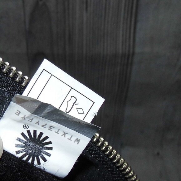 UGG Shala Genuine Calf Hair Exotic Black Dotted Booties Womens Size 7.5 - Picture 7 of 8